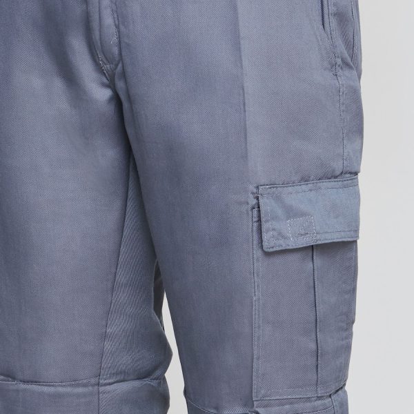 Pantalón Cargo Gabardina Cintura Elasticada Gris - Imagen 5